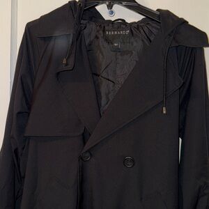Bernardo Classic Black Outerwear trench with hood and belt